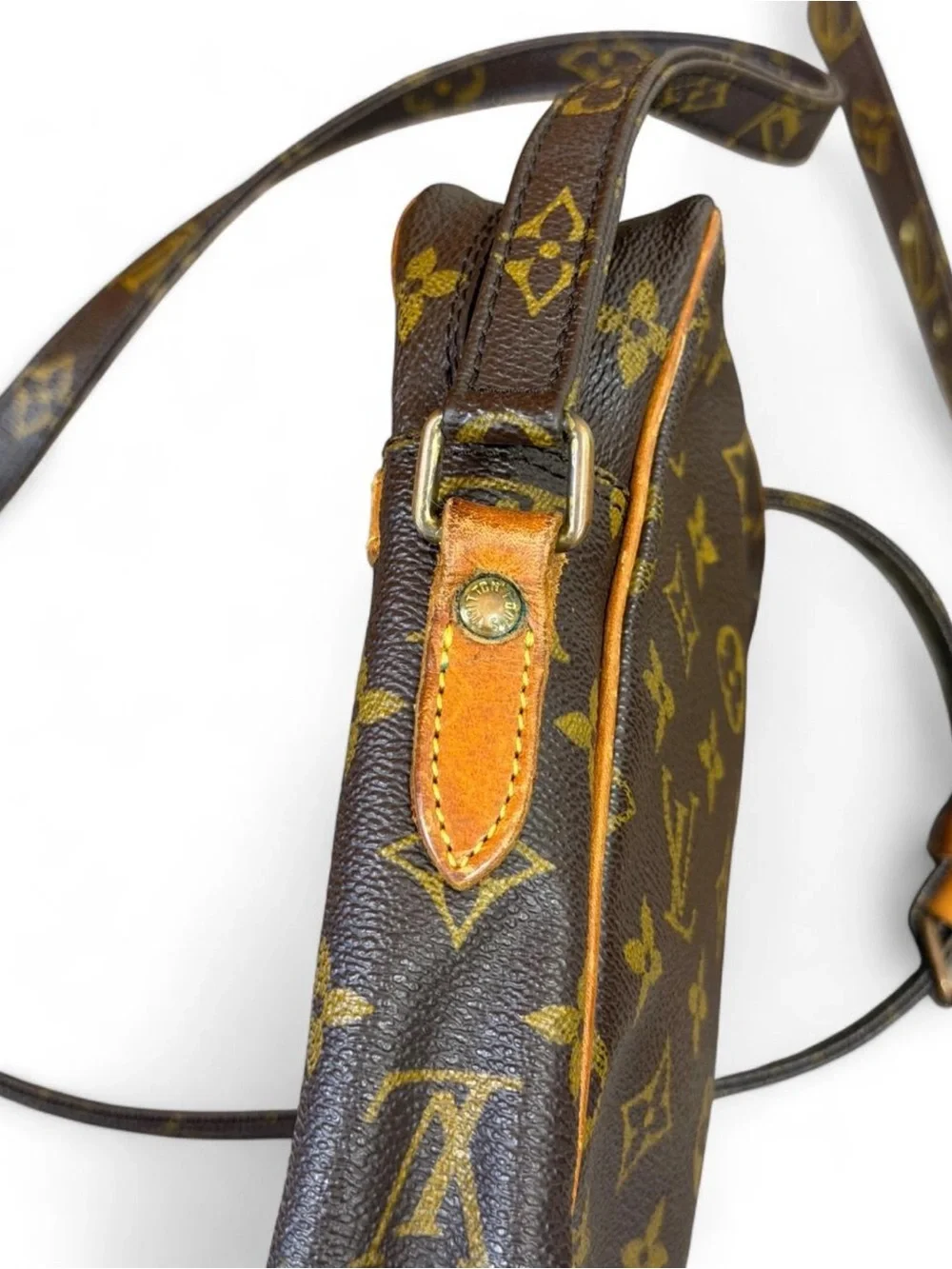 Louis Vuitton — Danube Crossbody #249